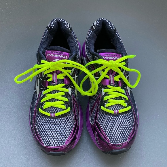 Brooks Ravenna 5 Running Shoes - Picture 2 of 10